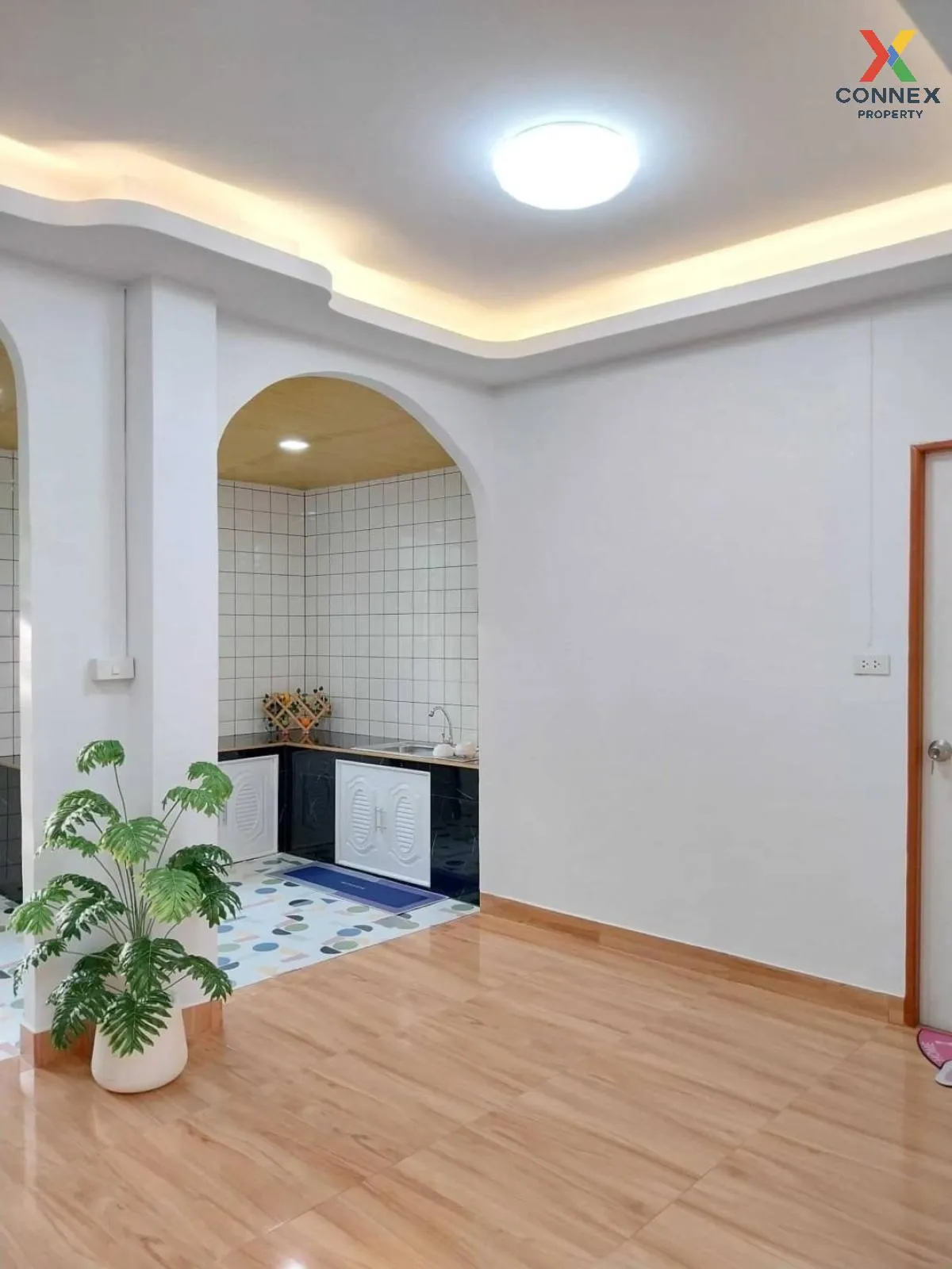 For Sale Townhouses Kittichai11 , newly renovated , Nong Chok , N