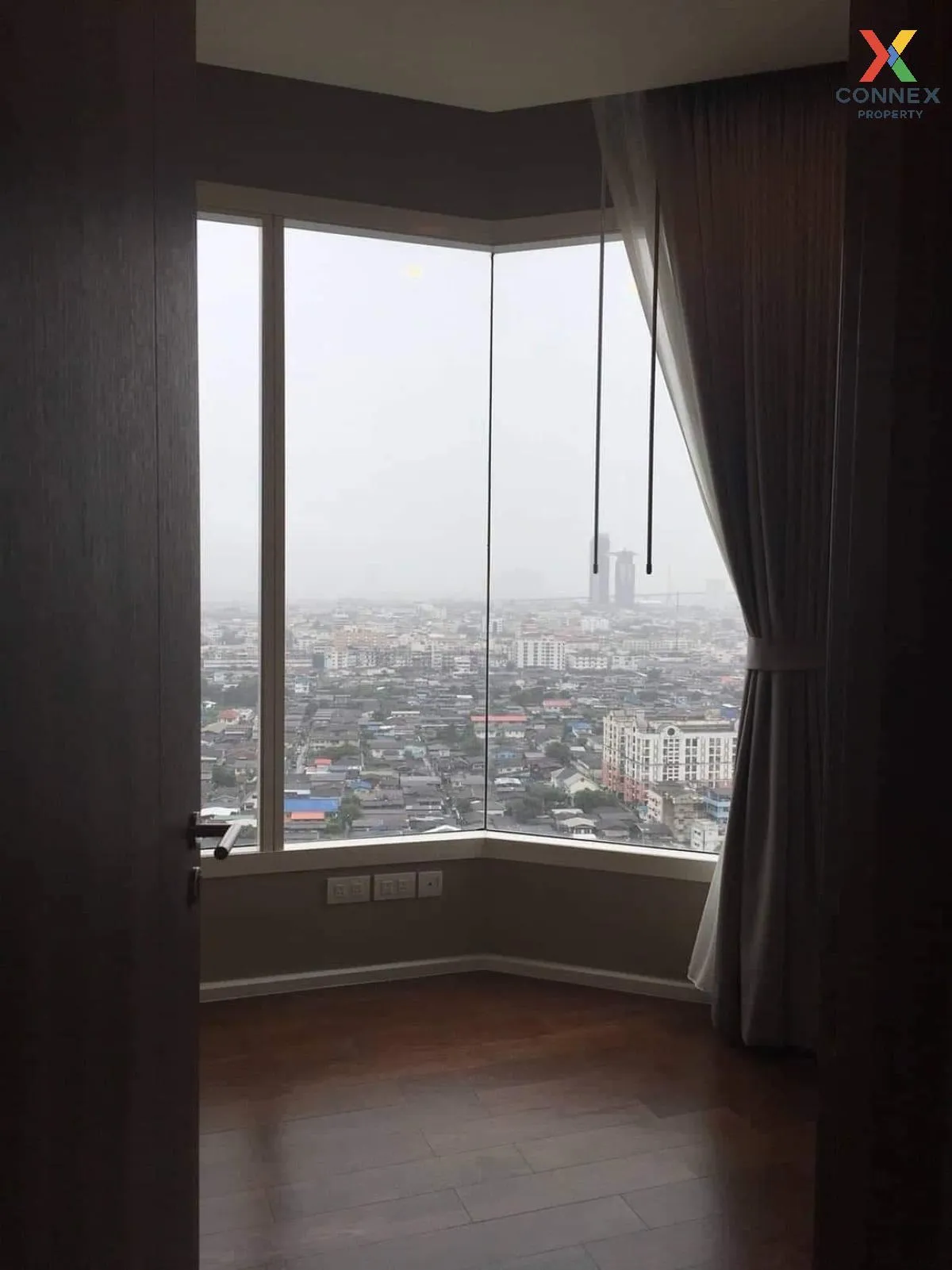 For Rent Condo , Menam Residences , BTS-Saphan Taksin , Wat Phray