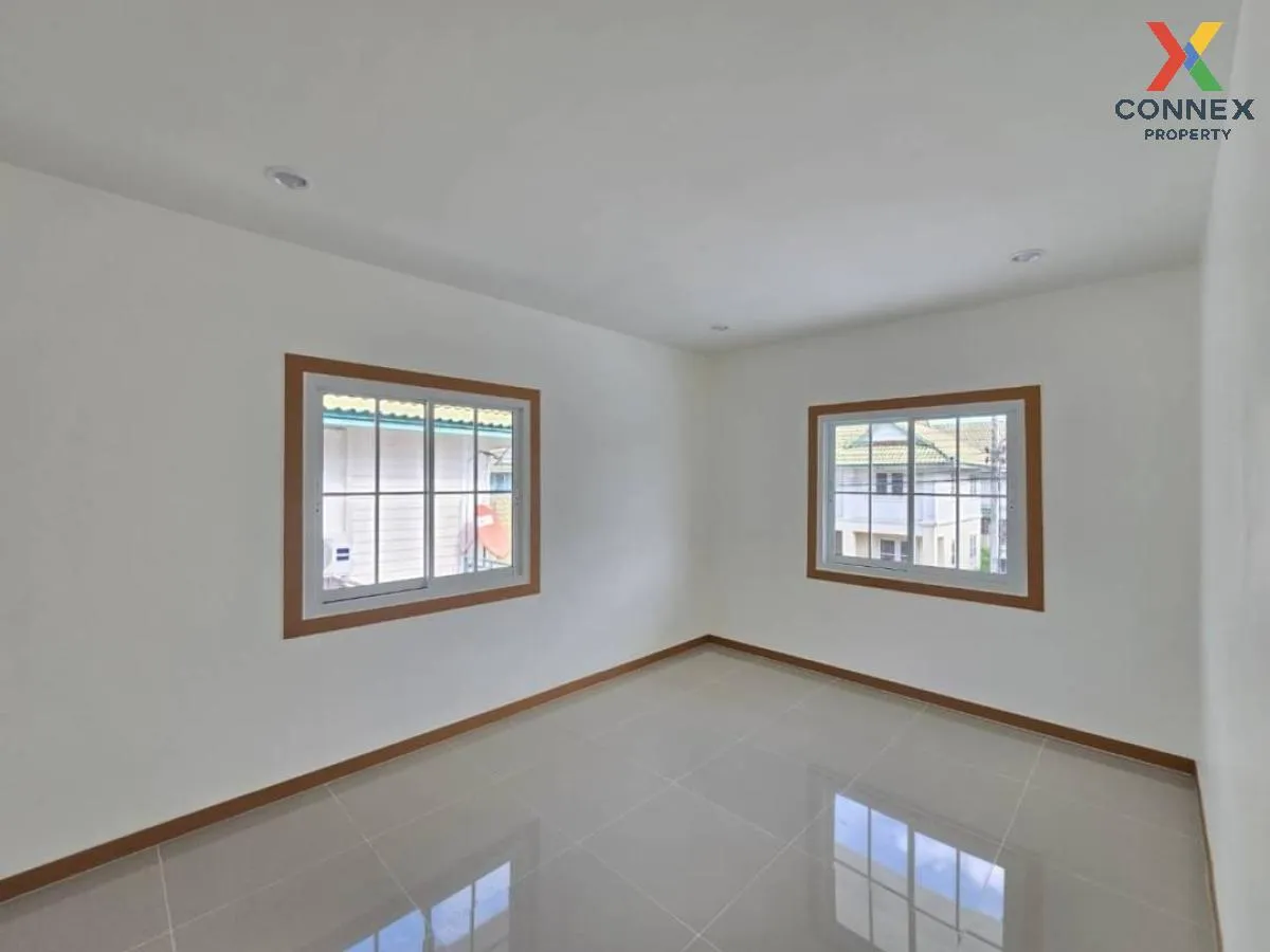 For Sale Townhouse/Townhome  , Baan Pruksa 25 Bangyai , wide fron