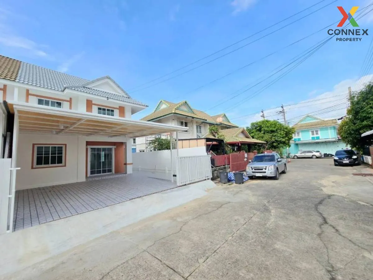For Sale Townhouse/Townhome  , Baan Pruksa 25 Bangyai , wide fron 3