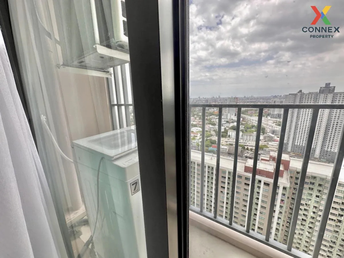 เช่าคอนโด  ริชพาร์ค @ ทริปเปิ้ล สเตชั่น ชั้นสูง ARL-หัวหมาก สวนหล