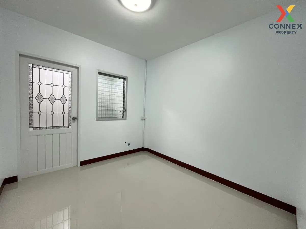 For Sale Townhouse/Townhome  , Sathorn Grand Ville , newly renova