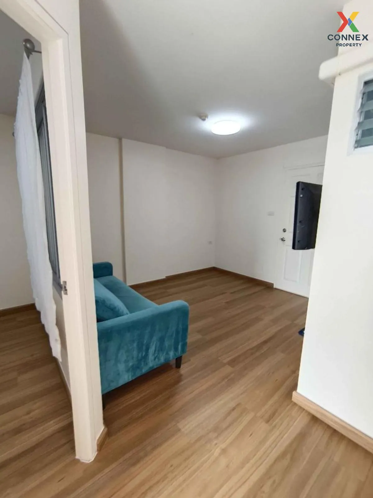 เช่าคอนโด  ลุมพินี คอนโดทาวน์ บดินทรเดชา-รามคำแหง วังทองหลาง เขต  1