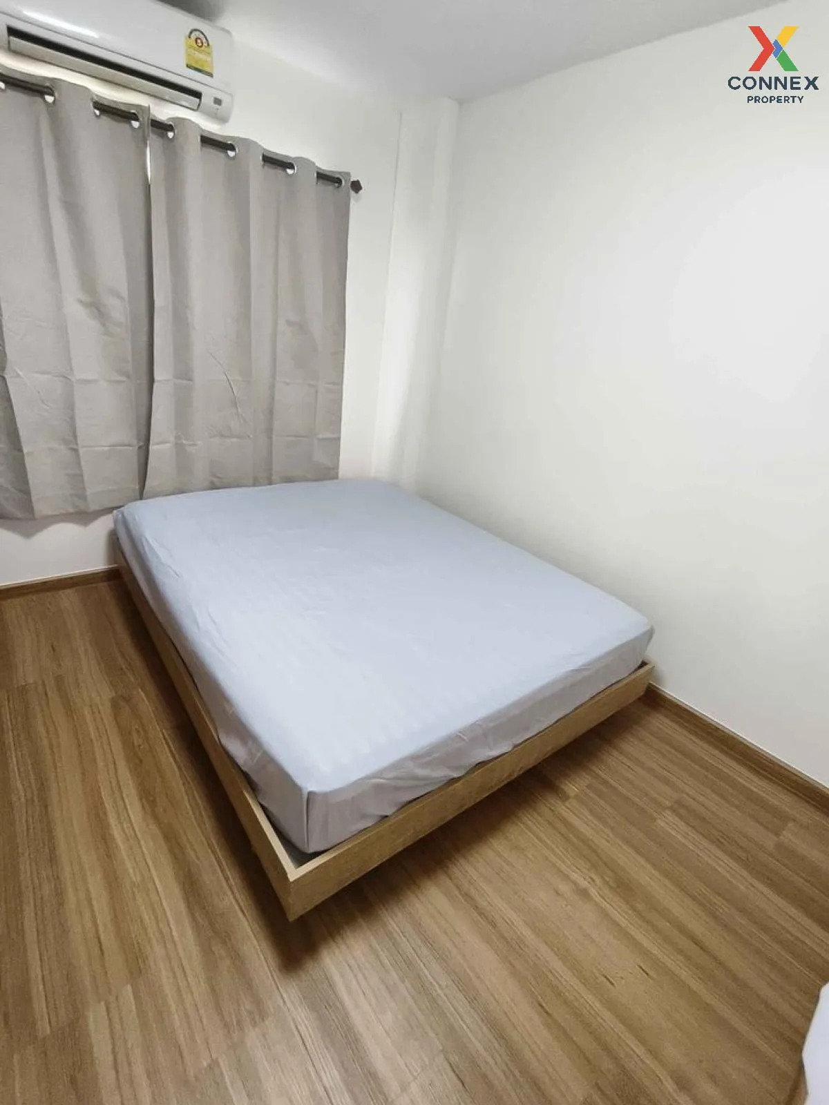 เช่าคอนโด  ลุมพินี คอนโดทาวน์ บดินทรเดชา-รามคำแหง วังทองหลาง เขต  4