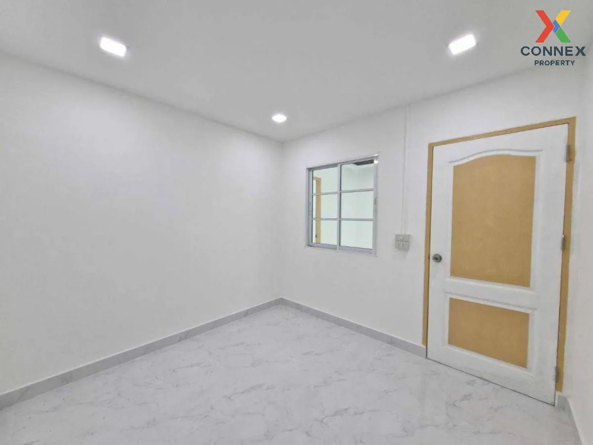 For Sale Townhouse/Townhome  , K.C. Ramindra 1 , newly renovated 