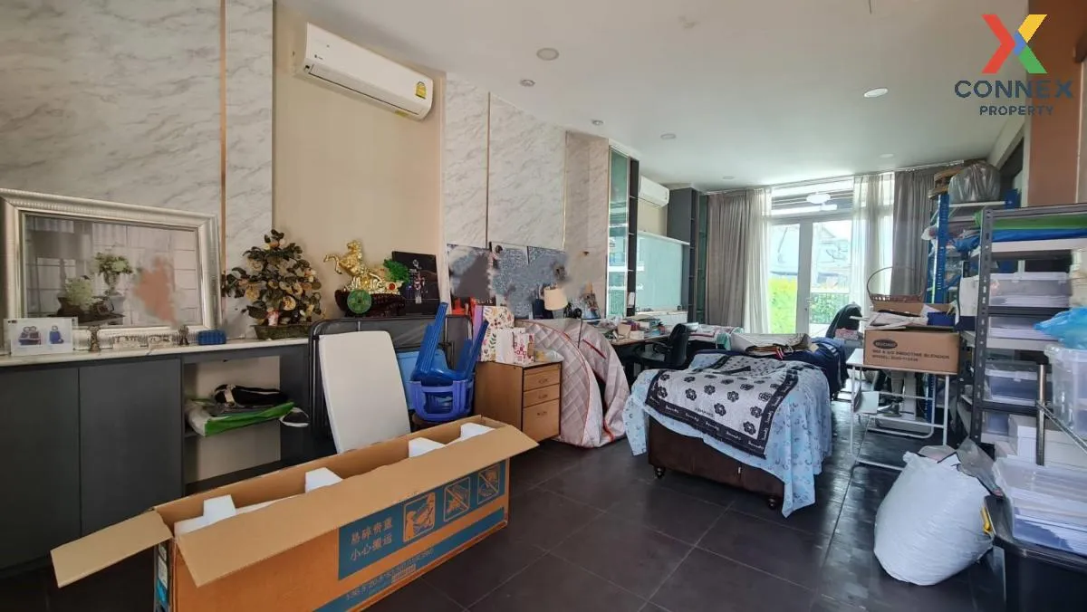 For Sale House , The Royal Green Park Kanchanaphisek , wide front