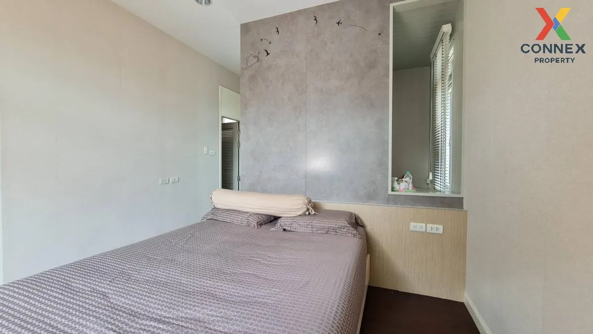 For Sale House , The Royal Green Park Kanchanaphisek , wide front