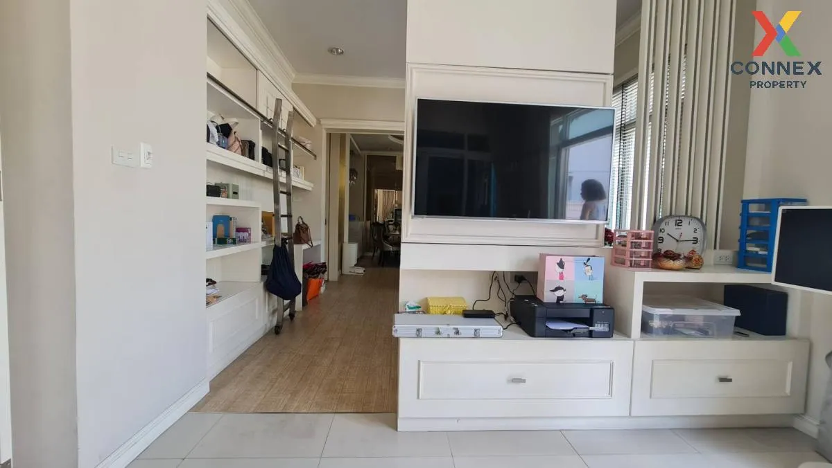 For Sale House , The Royal Green Park Kanchanaphisek , wide front