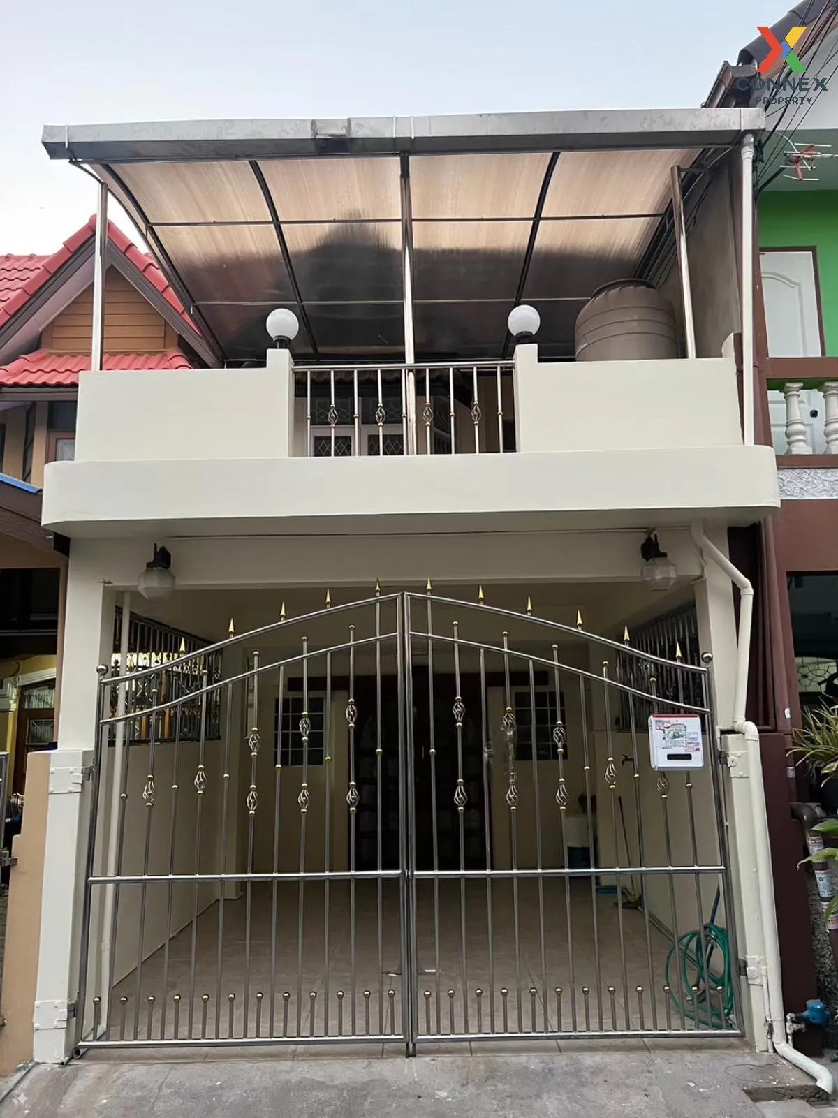ขายทาวน์โฮม 2 ชั้น ซอยโรงน้ำแข็ง สนามบินน้ำ บางกระสอ เมืองนนทบุรี 1