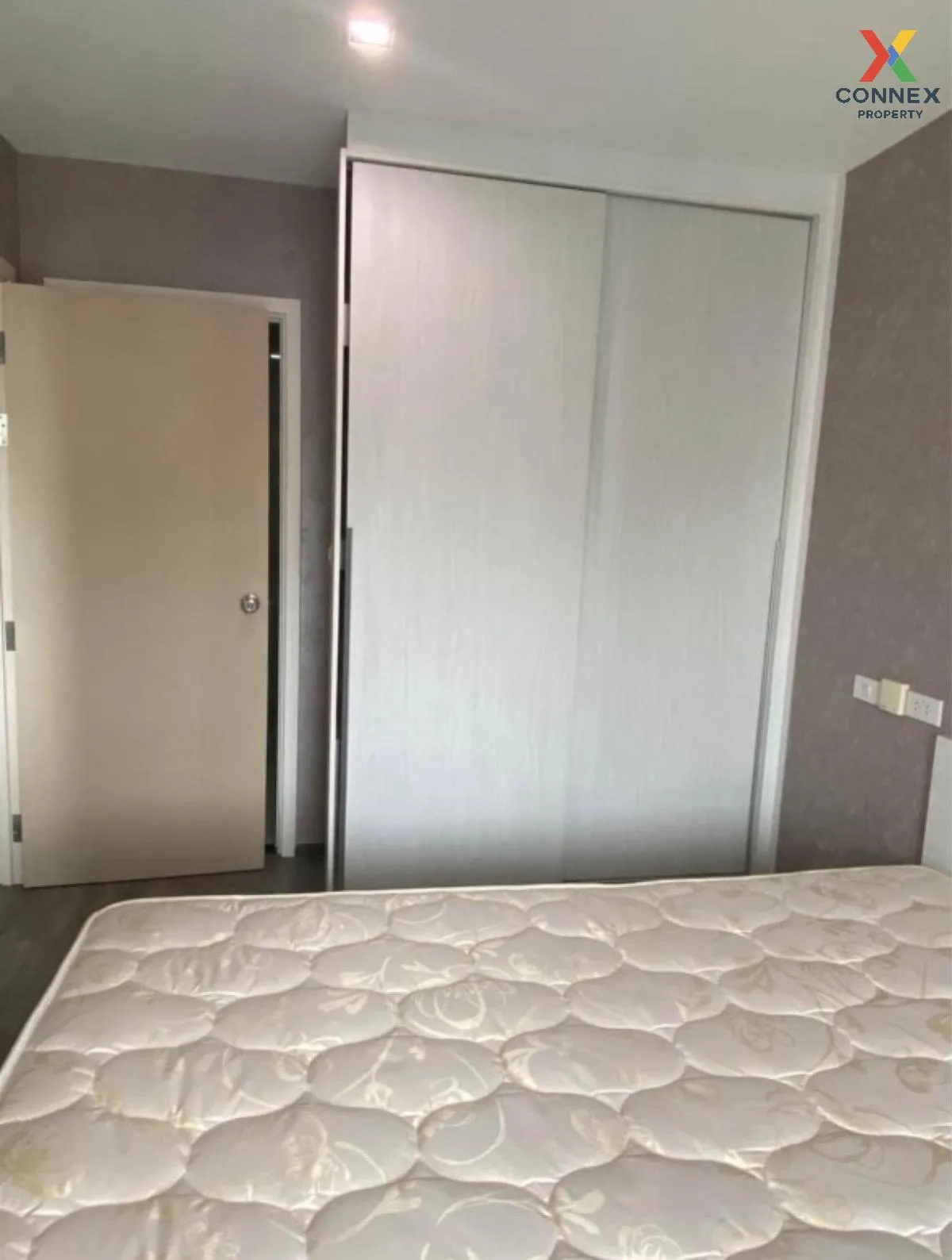 For Rent Condo , Rich Park Triple Station , high floor , ARL-Hua 