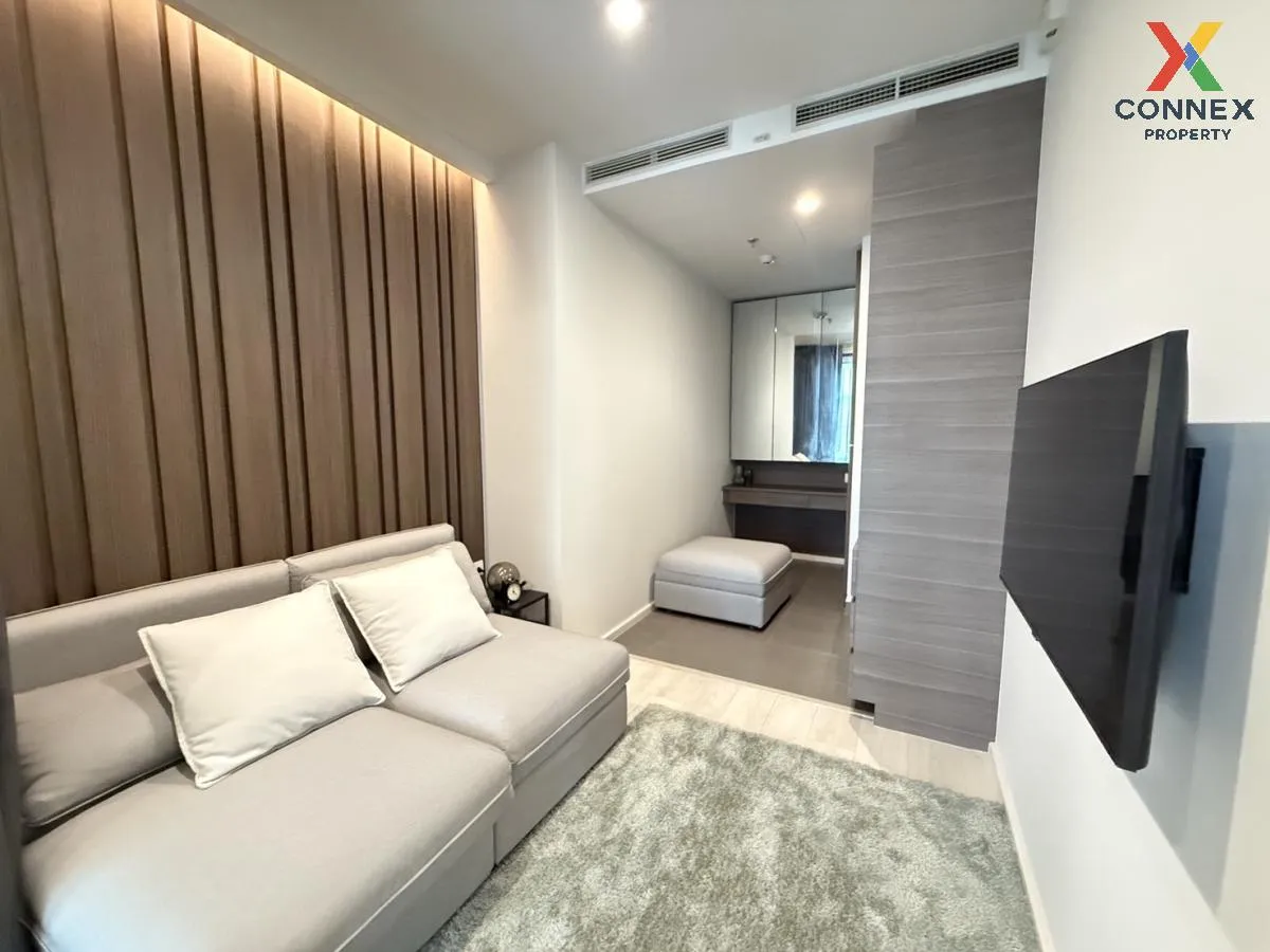 For Sale Condo , Noble Ploenchit , nice view , high floor , wide  For Sale Condo , Noble Ploenchit , nice view , high floor , wide