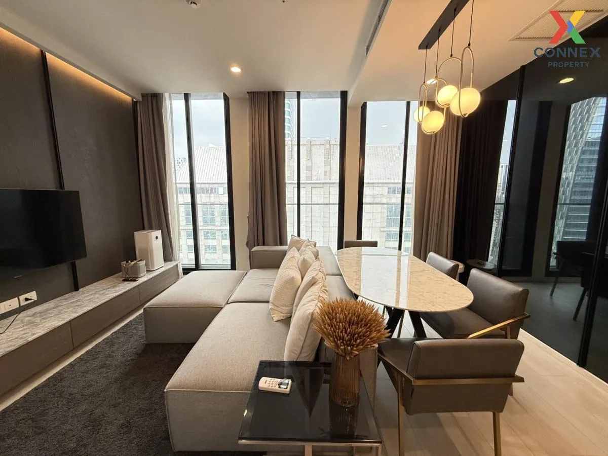 For Sale Condo , Noble Ploenchit , nice view , high floor , wide  For Sale Condo , Noble Ploenchit , nice view , high floor , wide  2