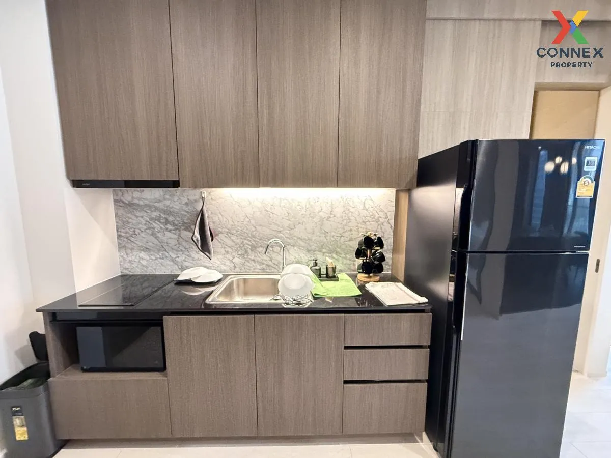 For Sale Condo , Noble Ploenchit , nice view , high floor , wide  For Sale Condo , Noble Ploenchit , nice view , high floor , wide