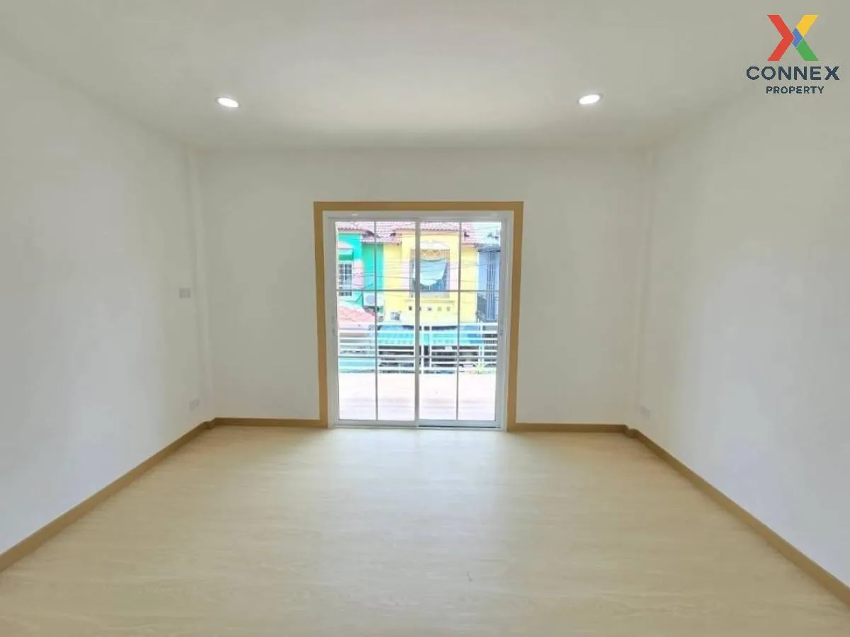 For Sale Townhouse/Townhome  , Baan Nunticha 4 , Sai Noi , Sai No