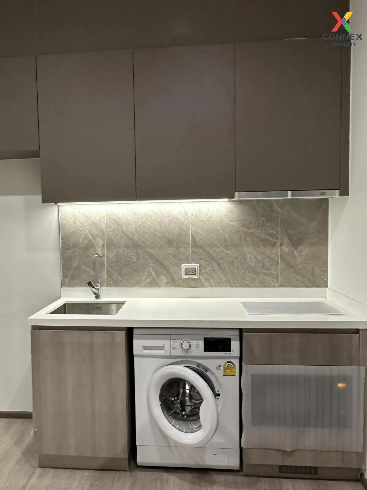 เช่าคอนโด  ริธึ่ม เจริญกรุง พาวิลเลี่ยน  วัดพระยาไกร เขต บางคอแหล