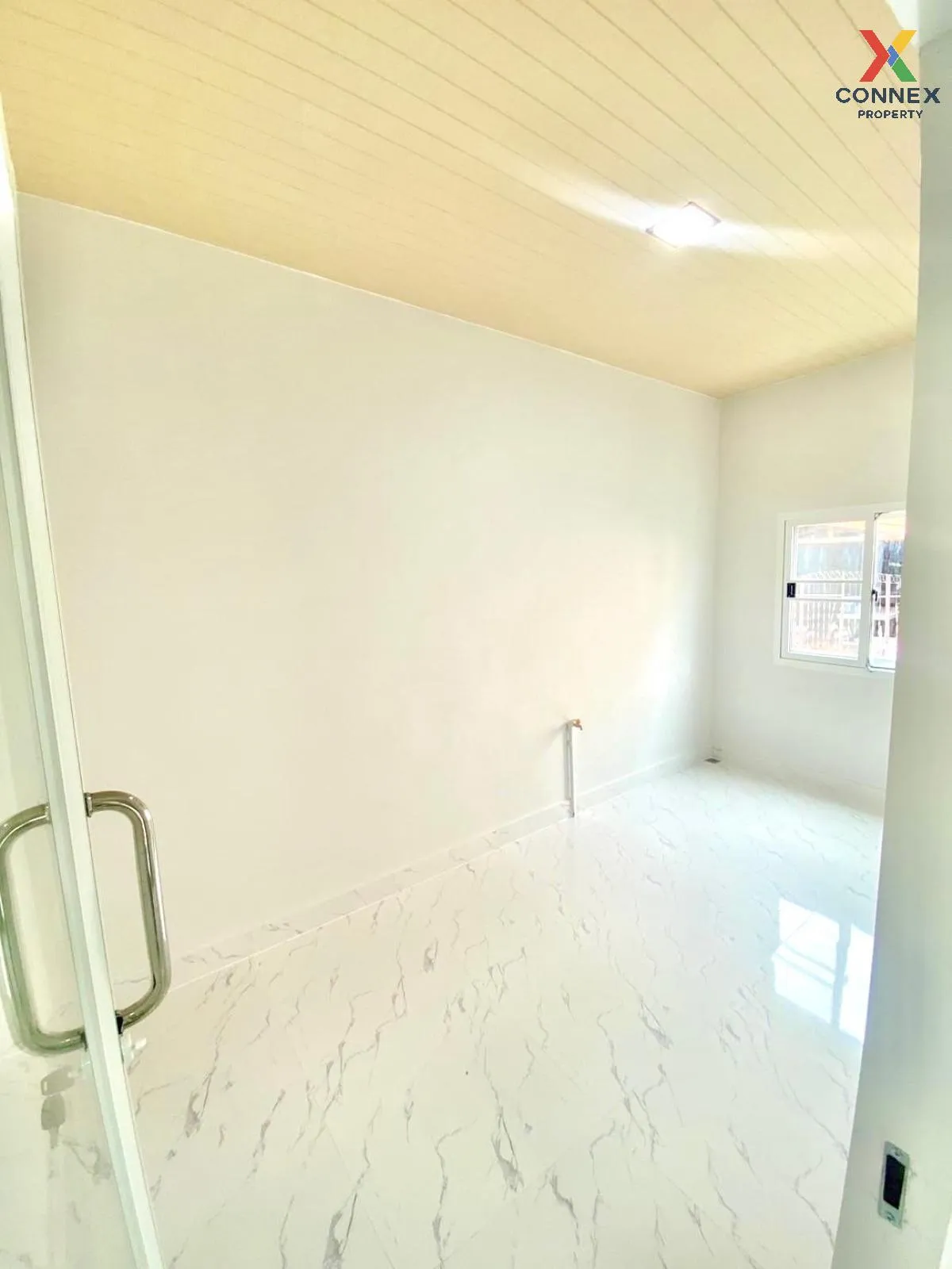 For Sale Townhouse/Townhome  , Baan Narisa Baan Kluay-Sai Noi , P