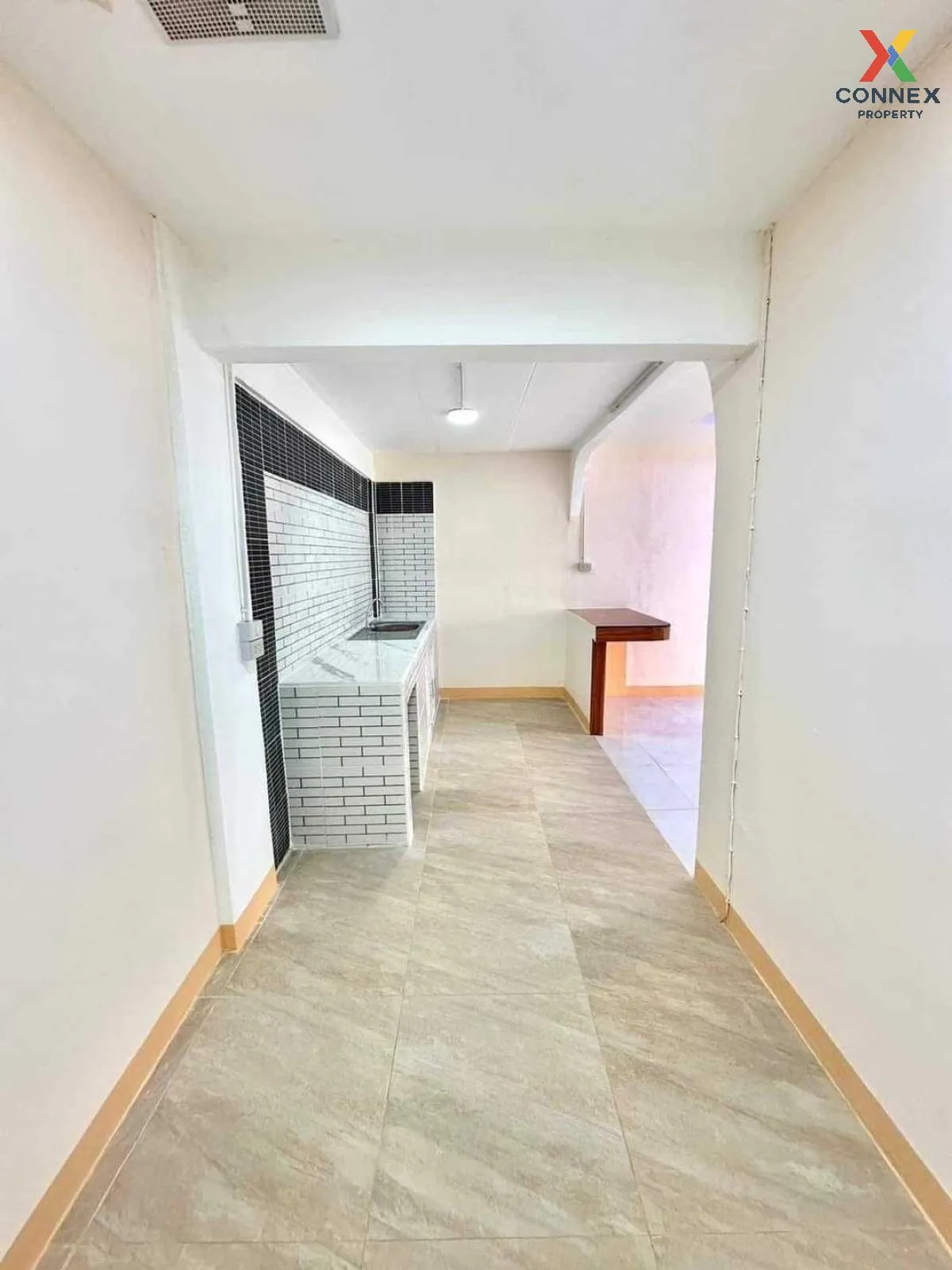 For Sale House , Baan Prueksa 2 Khlong 8 , Lam Phak Kut , Thanyab