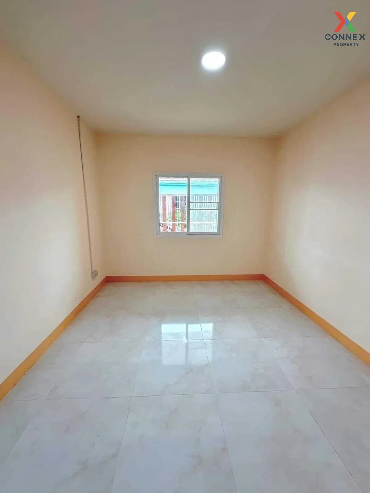 For Sale House , Baan Prueksa 2 Khlong 8 , Lam Phak Kut , Thanyab