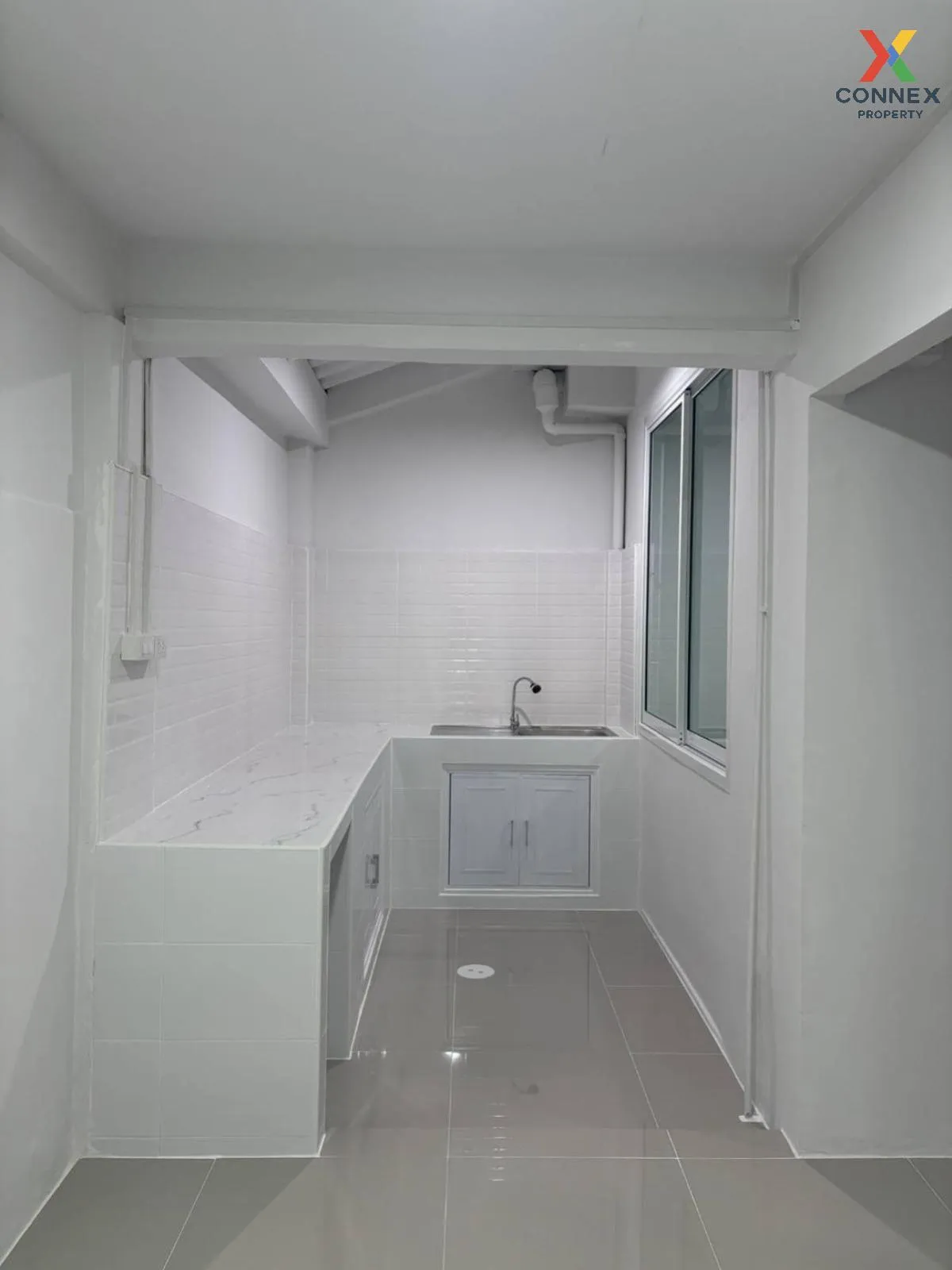 ขายทาวน์เฮ้าส์/ทาวน์โฮม  บ้านพฤกษา 2 คลอง 8 รีโนเวทใหม่ ลำผักกูด 