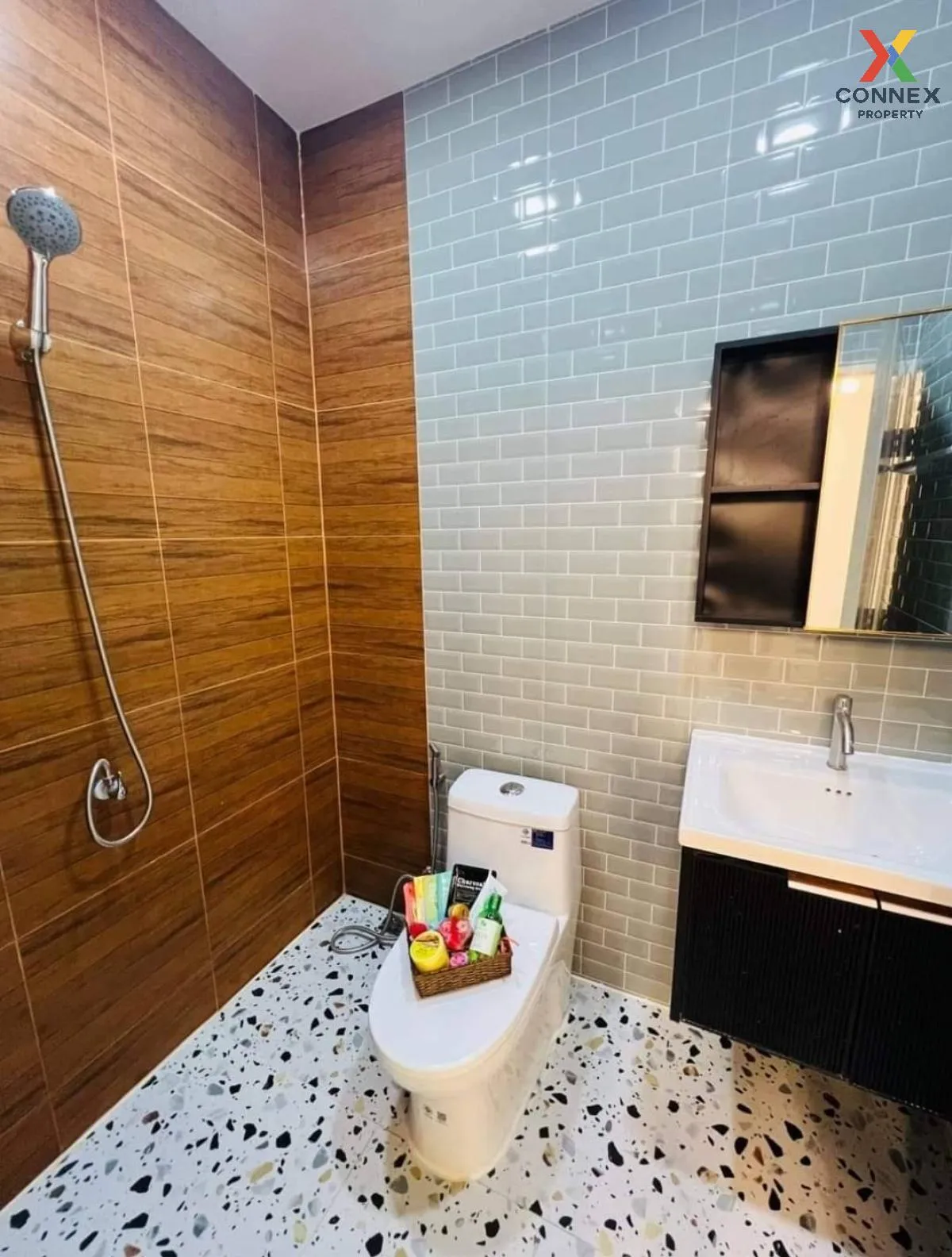 ขายทาวน์เฮ้าส์/ทาวน์โฮม  บ้านเต็มรัก รีโนเวทใหม่ บางคูรัด บางบัวท