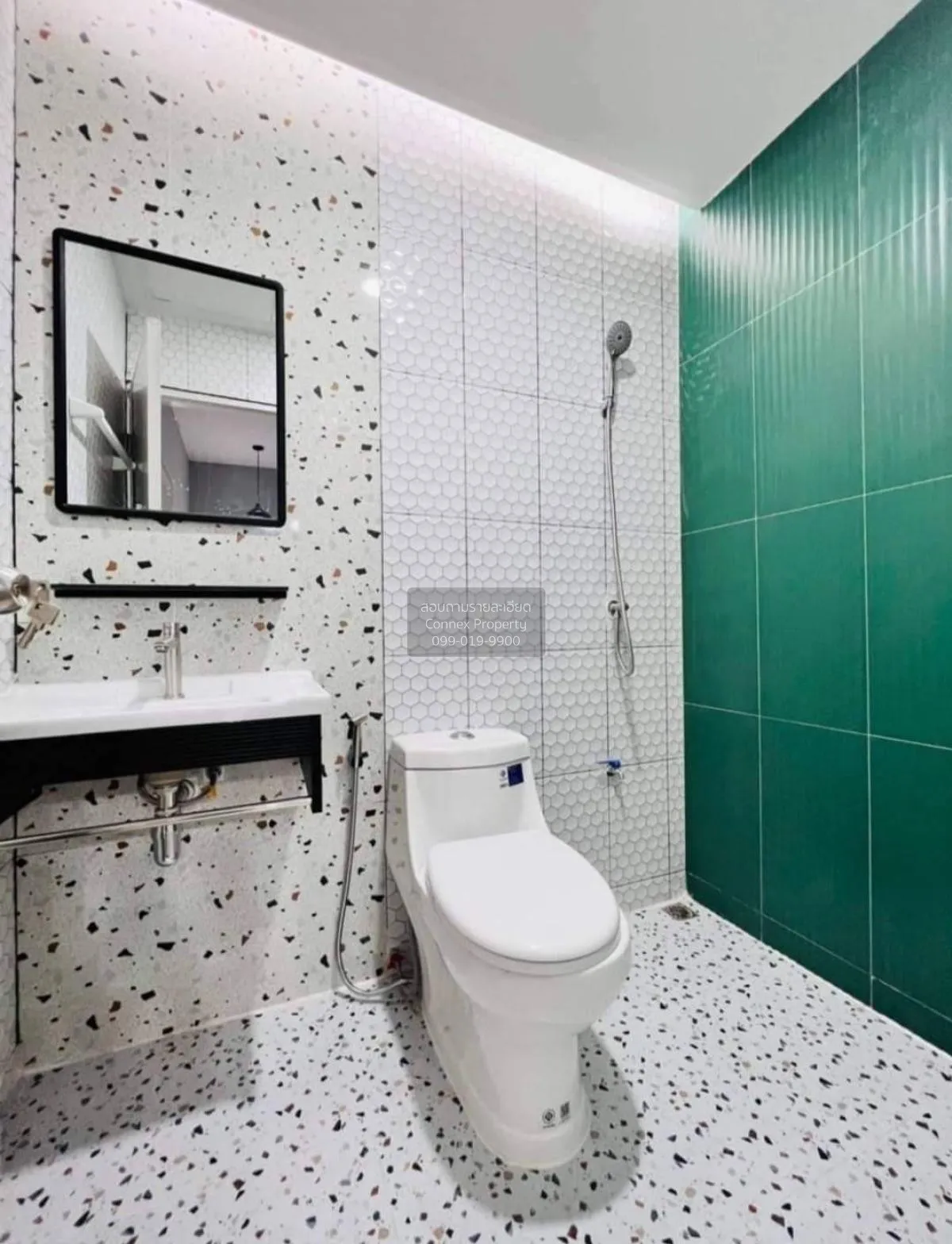 ขายทาวน์เฮ้าส์/ทาวน์โฮม  บ้านอธิษฐาน 1 รีโนเวทใหม่ สายไหม เขต สาย