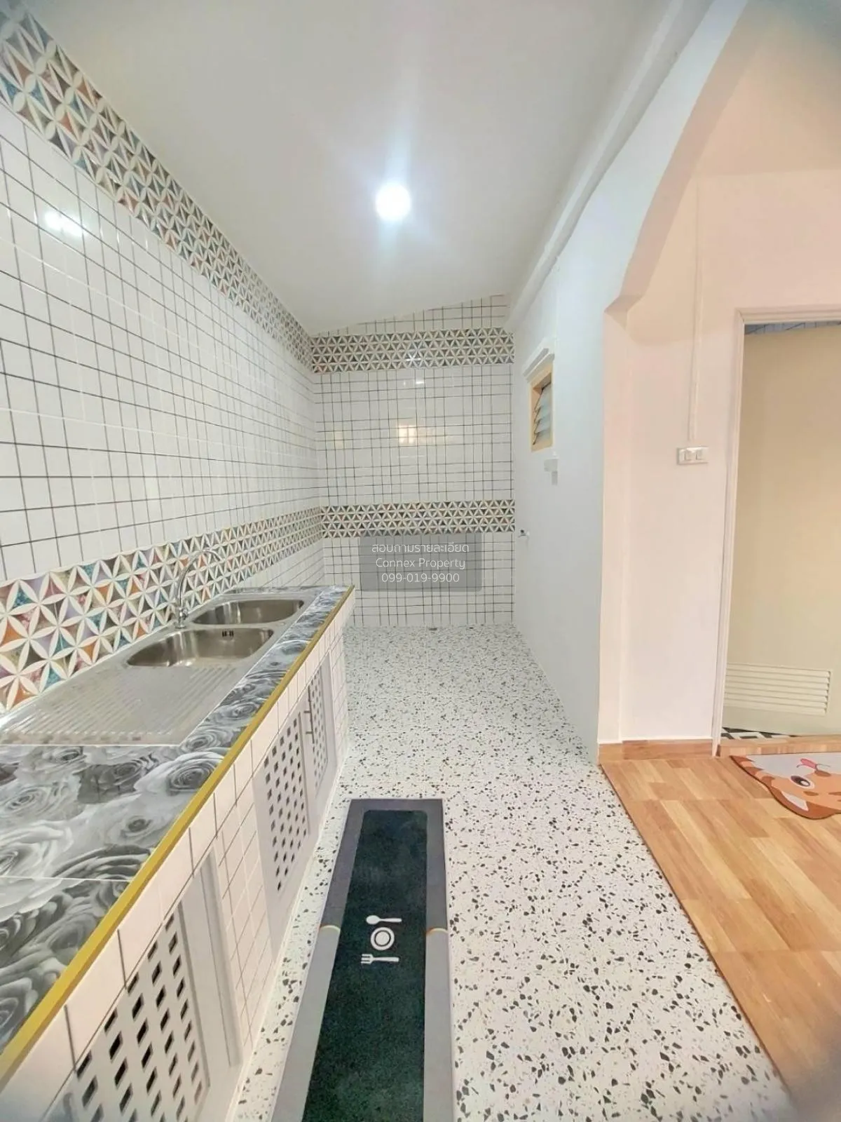 For Sale Townhouse/Townhome  , K.C. Ramindra 2 , newly renovated 