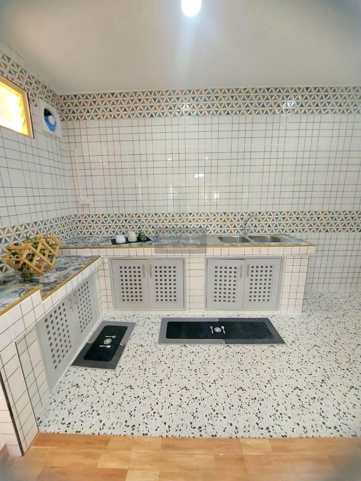 For Sale Townhouse/Townhome  , K.C. Ramindra 2 , newly renovated 