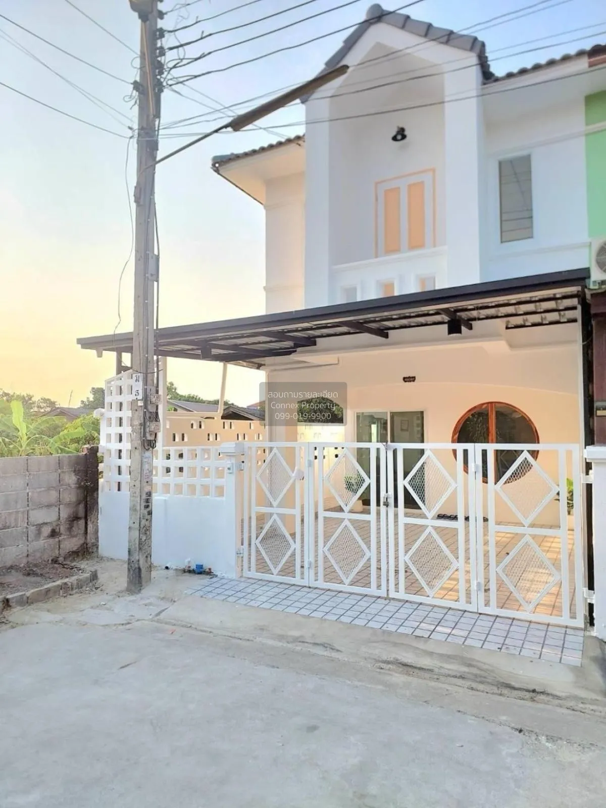 For Sale Townhouse/Townhome  , K.C. Ramindra 2 , newly renovated  1