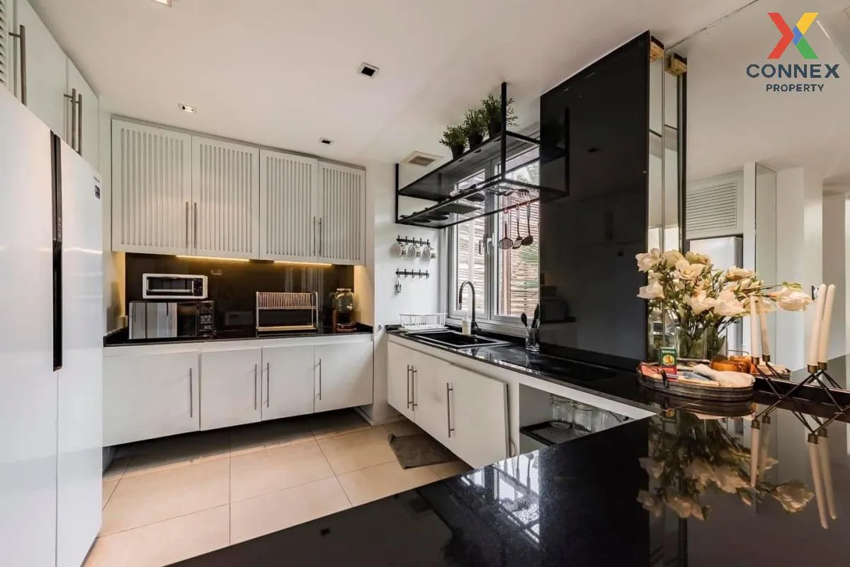 เช่าทาวน์เฮ้าส์/ทาวน์โฮม  เดอะ ลอฟท์ สาทร MRT-คลองเตย ช่องนนทรี เ