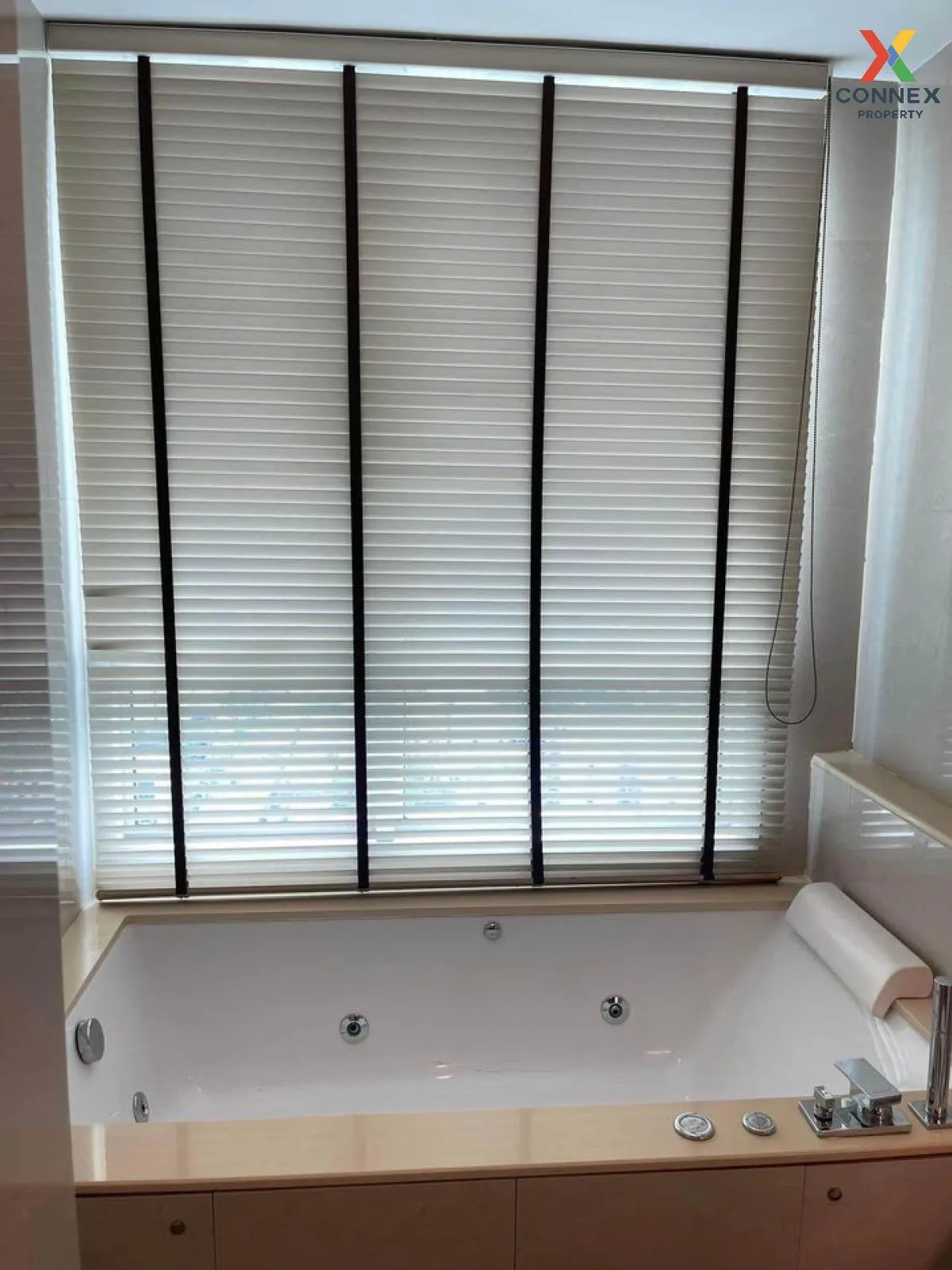 เช่าคอนโด  ดิ แอดเดรส อโศก MRT-เพชรบุรี มักกะสัน เขต ราชเทวี กรุง