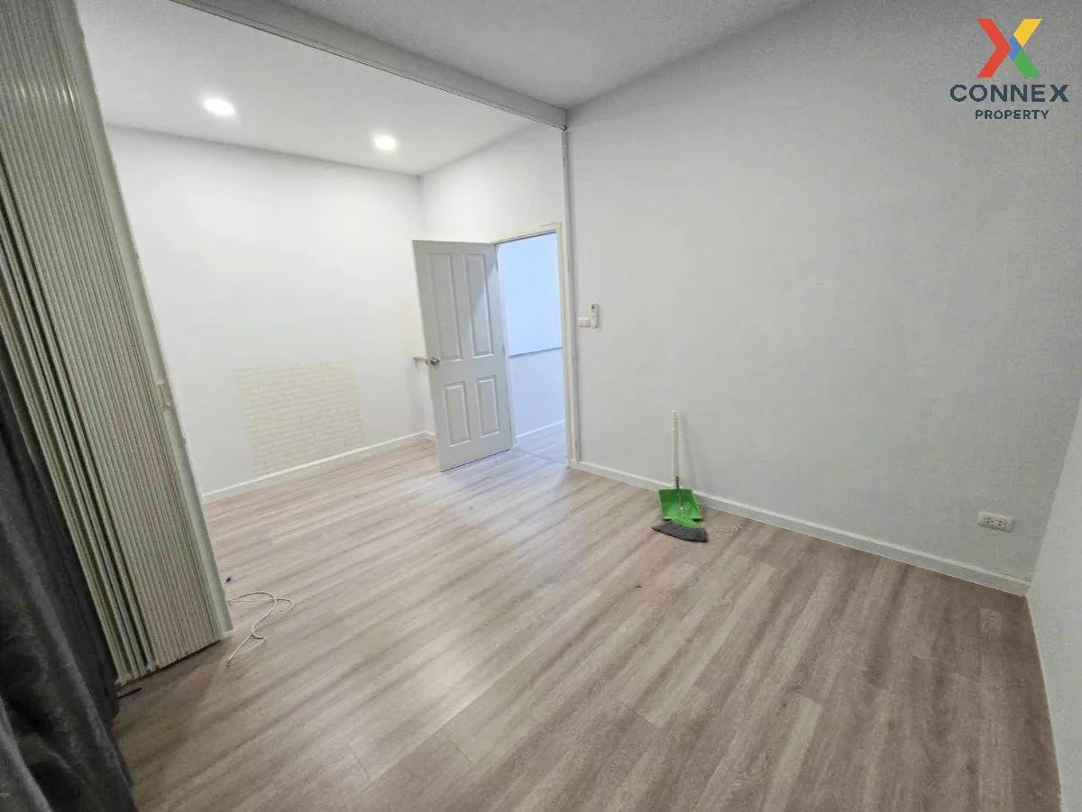 For Sale Townhouse/Townhome  , Modi Villa Rangsit Klong 7 , Lam P