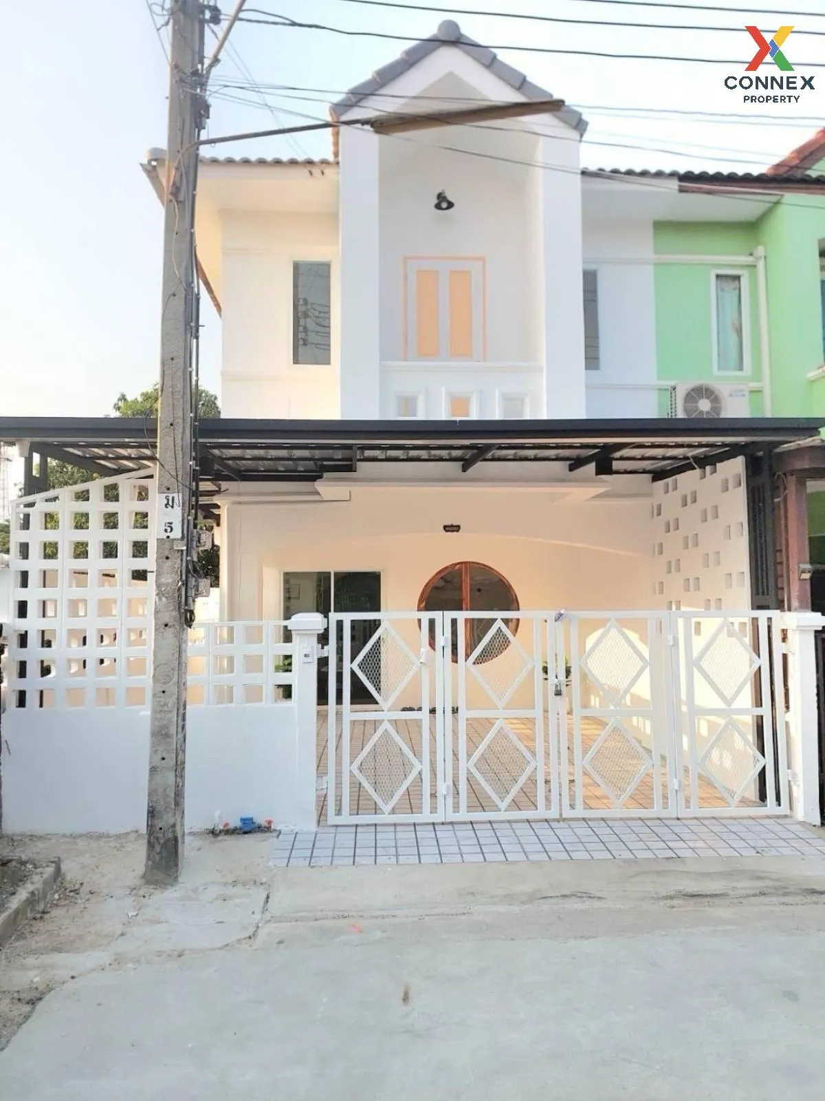 For Sale Townhouse/Townhome  , K.C. Ramindra 2 , newly renovated  1