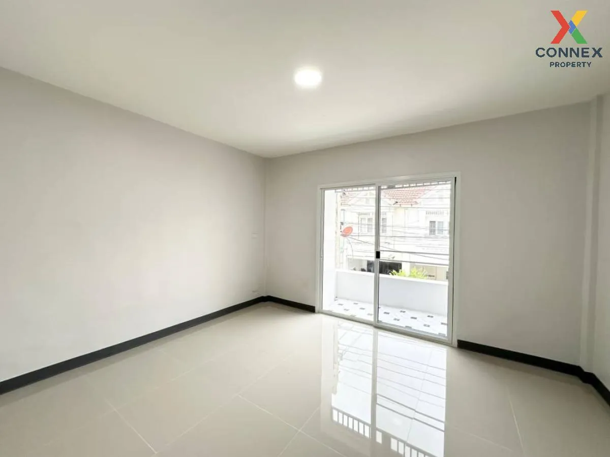 ขายทาวน์เฮ้าส์/ทาวน์โฮม  บ้านปิยวรารมย์ 3 ไทรน้อย ไทรน้อย นนทบุรี ขายทาวน์เฮ้าส์/ทาวน์โฮม  บ้านปิยวรารมย์ 3 ไทรน้อย ไทรน้อย นนทบุรี