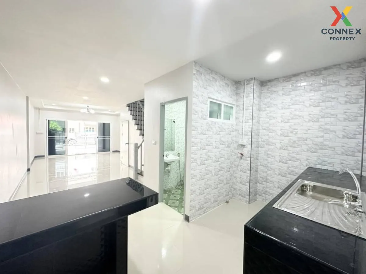 ขายทาวน์เฮ้าส์/ทาวน์โฮม  บ้านปิยวรารมย์ 3 ไทรน้อย ไทรน้อย นนทบุรี ขายทาวน์เฮ้าส์/ทาวน์โฮม  บ้านปิยวรารมย์ 3 ไทรน้อย ไทรน้อย นนทบุรี