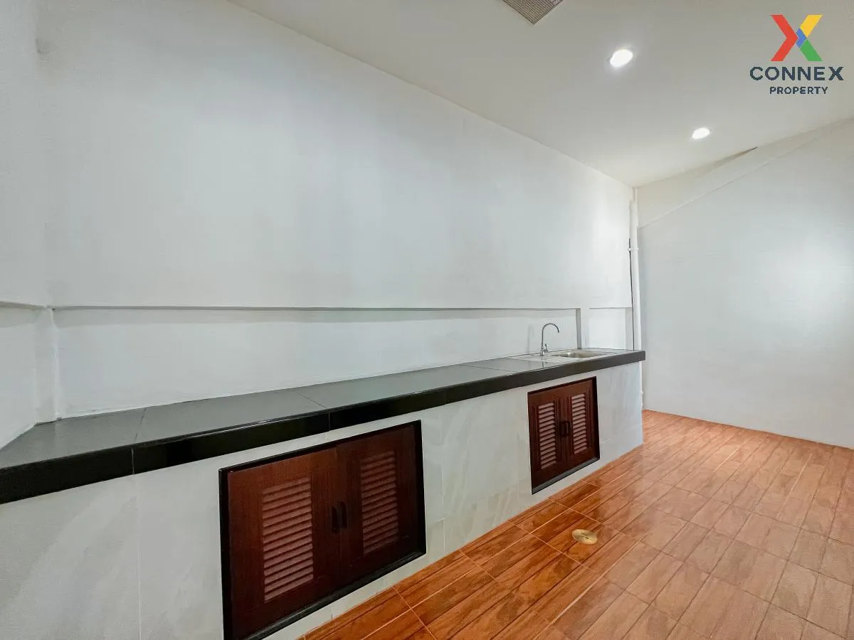 ขายทาวน์เฮ้าส์/ทาวน์โฮม  เอเชียโฮมทาวน์ ไทรน้อย ไทรน้อย นนทบุรี C ขายทาวน์เฮ้าส์/ทาวน์โฮม  เอเชียโฮมทาวน์ ไทรน้อย ไทรน้อย นนทบุรี C