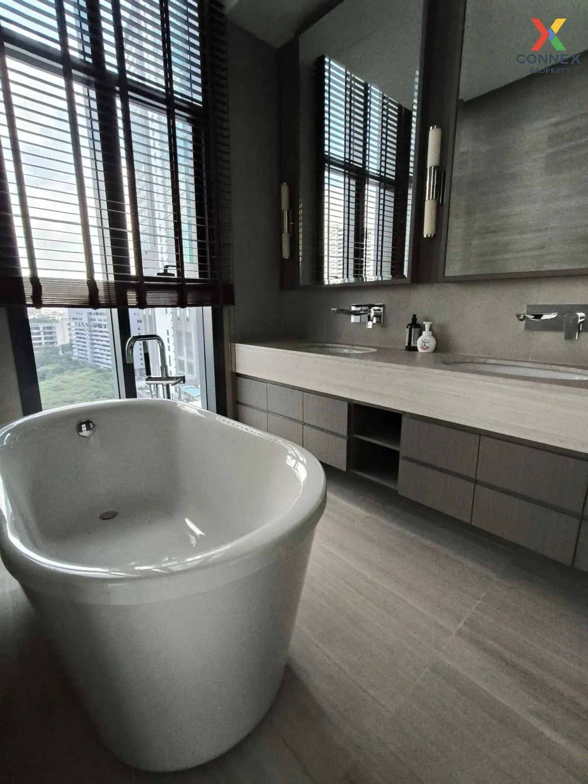 ขายคอนโด  เดอะ ดิโพลแมท สาทร ชั้นสูง หน้ากว้าง BTS-สุรศักดิ์ สีลม ขายคอนโด  เดอะ ดิโพลแมท สาทร ชั้นสูง หน้ากว้าง BTS-สุรศักดิ์ สีลม