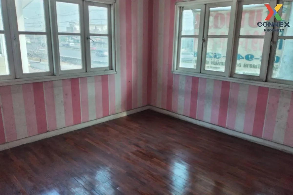 For Sale House , Passorn 4 Rangsit Klong 3  , Pracha Thipat , Tha