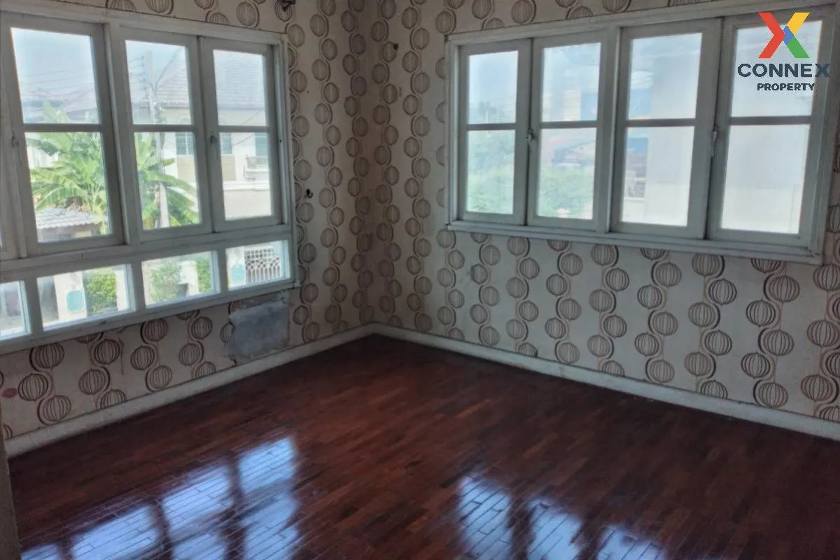 For Sale House , Passorn 4 Rangsit Klong 3  , Pracha Thipat , Tha