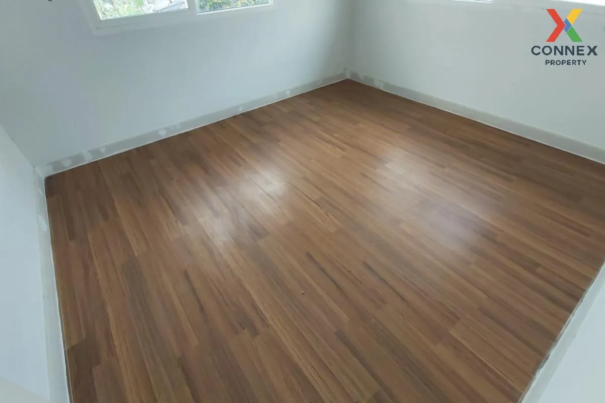 For Sale House , Pruklada Wongwaen-Hathairat , Sam Wa Tawan Tok , For Sale House , Pruklada Wongwaen-Hathairat , Sam Wa Tawan Tok ,