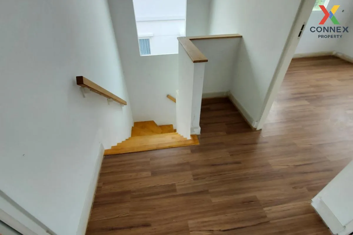 For Sale House , Pruklada Wongwaen-Hathairat , Sam Wa Tawan Tok , For Sale House , Pruklada Wongwaen-Hathairat , Sam Wa Tawan Tok ,