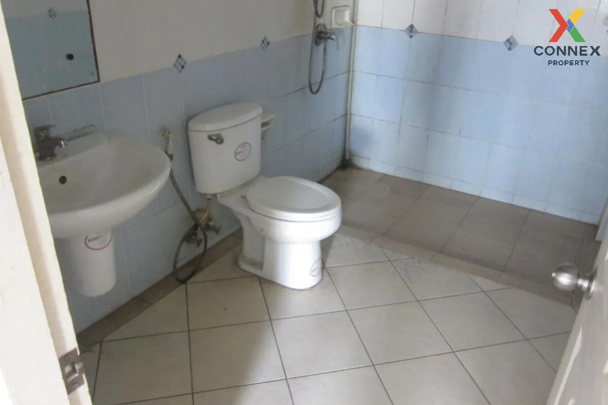 ขายทาวน์เฮ้าส์/ทาวน์โฮม  บ้านกลางเมือง เดอะ ปารีส พระราม 9-รามคำแ