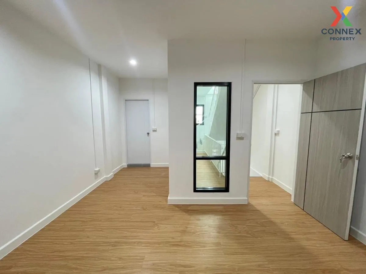 For Sale Commercial Building , Baan Phrom Phithak 2  , newly reno