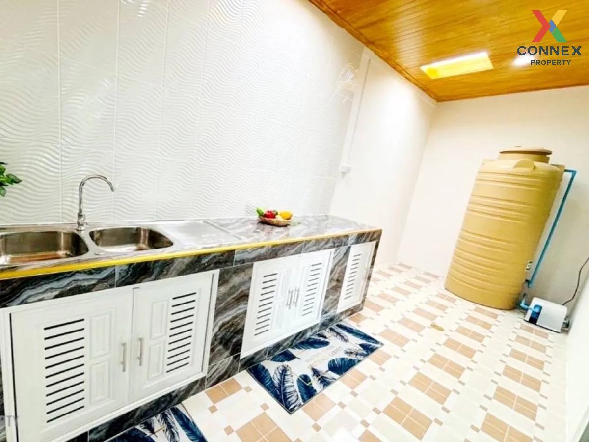 For Sale Townhouse/Townhome  , PRUKSA LITE LOX DONMUANG , newly r For Sale Townhouse/Townhome  , PRUKSA LITE LOX DONMUANG , newly r