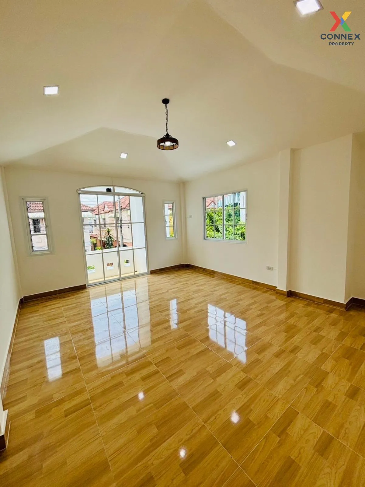 For Sale Townhouse/Townhome  , K.C. Ramintra 3 , Sam Wa Tawan Tok For Sale Townhouse/Townhome  , K.C. Ramintra 3 , Sam Wa Tawan Tok