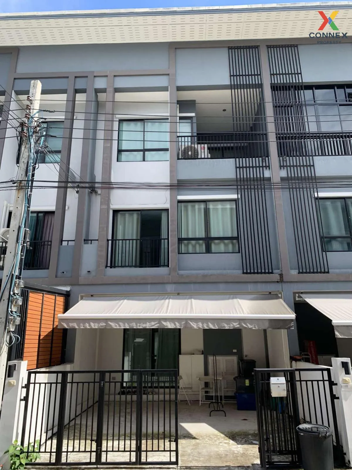 เช่าทาวน์เฮ้าส์/ทาวน์โฮม  สัมมากร อเวนิว รามอินทรา-วงแหวน ท่าแร้ง 1