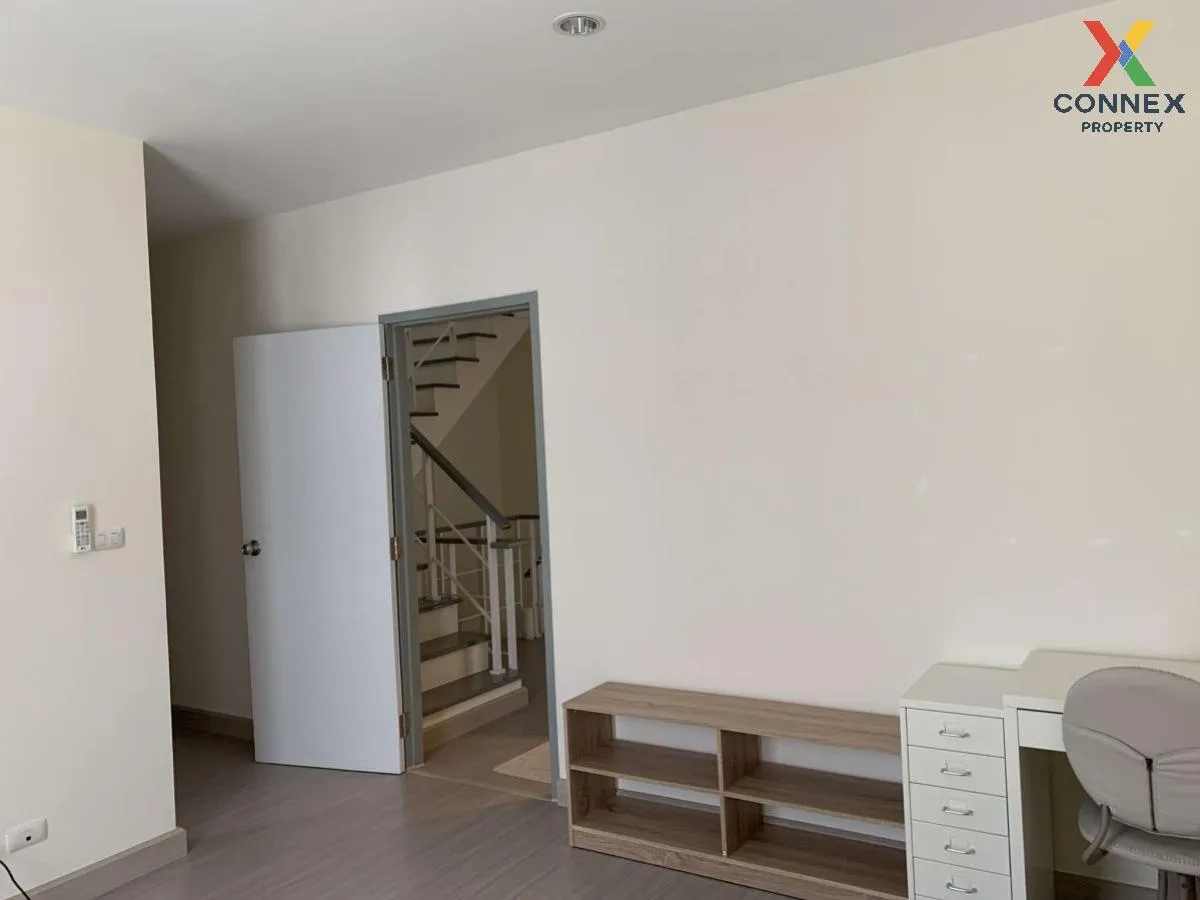 เช่าทาวน์เฮ้าส์/ทาวน์โฮม  สัมมากร อเวนิว รามอินทรา-วงแหวน ท่าแร้ง