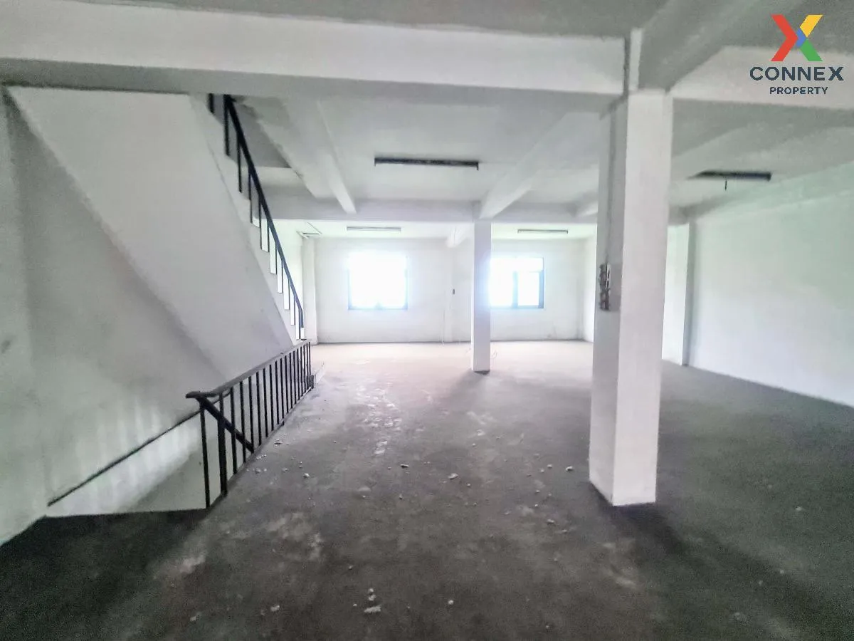 For Sale Commercial Buil Bangkapi Serithai 2 , Khlong Kum , Bang 