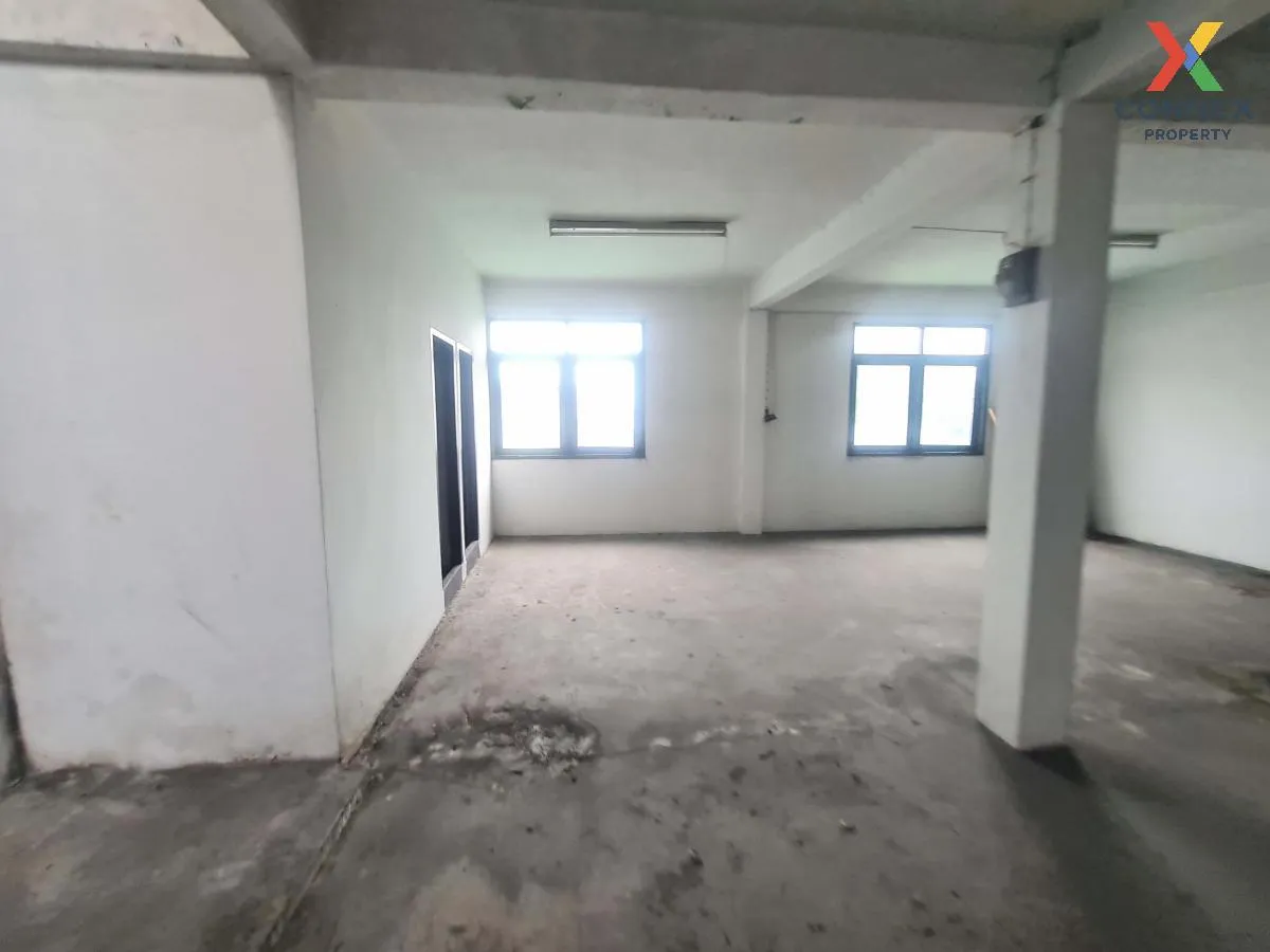 For Sale Commercial Buil Bangkapi Serithai 2 , Khlong Kum , Bang 