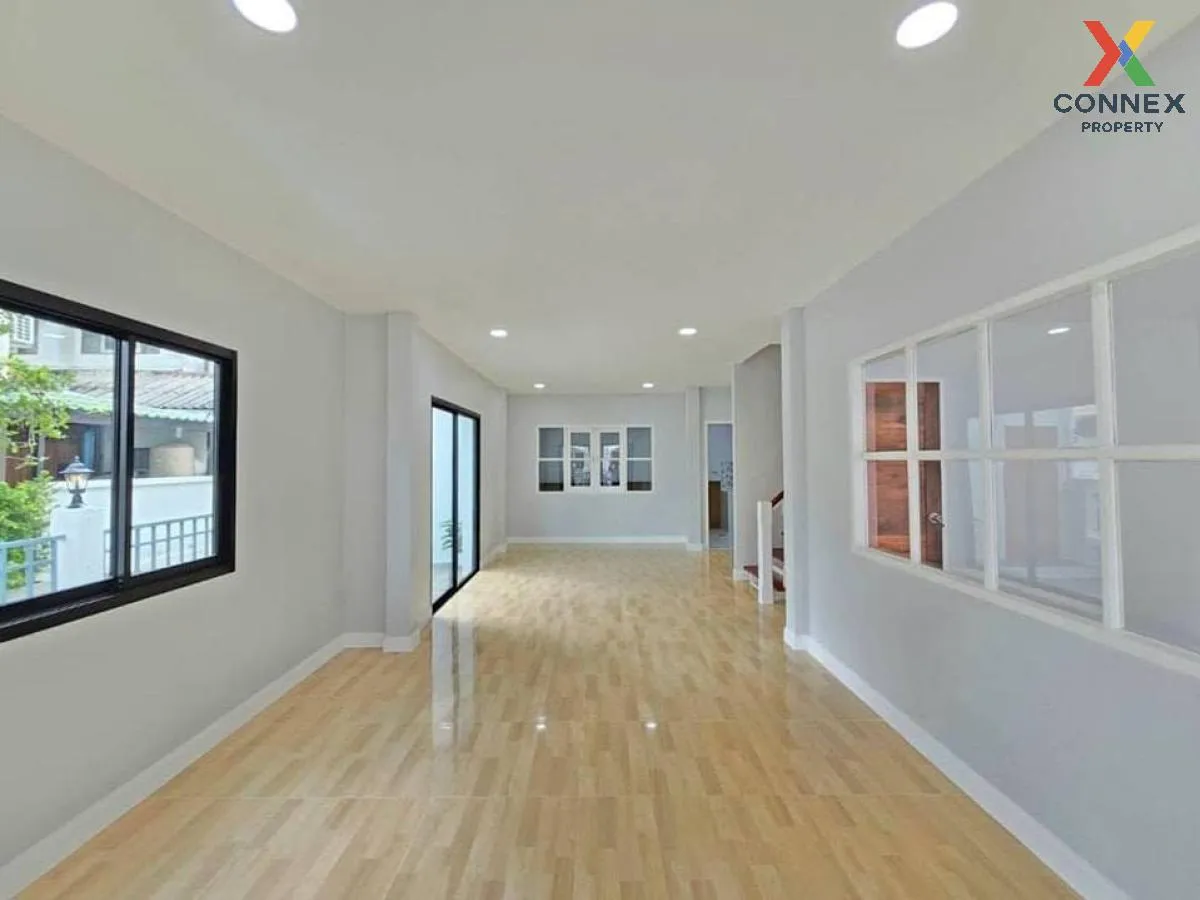 For Sale Townhouse/Townhome  , Ausara Bangbuathong , Bang Bua Tho