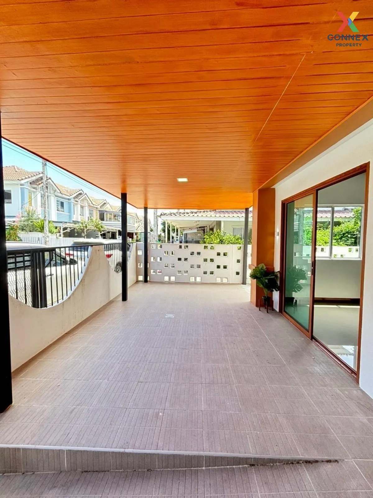 For Sale Townhouse/Townhome  , Baan Pruksa 71 Bangkok-Pathum Than 3